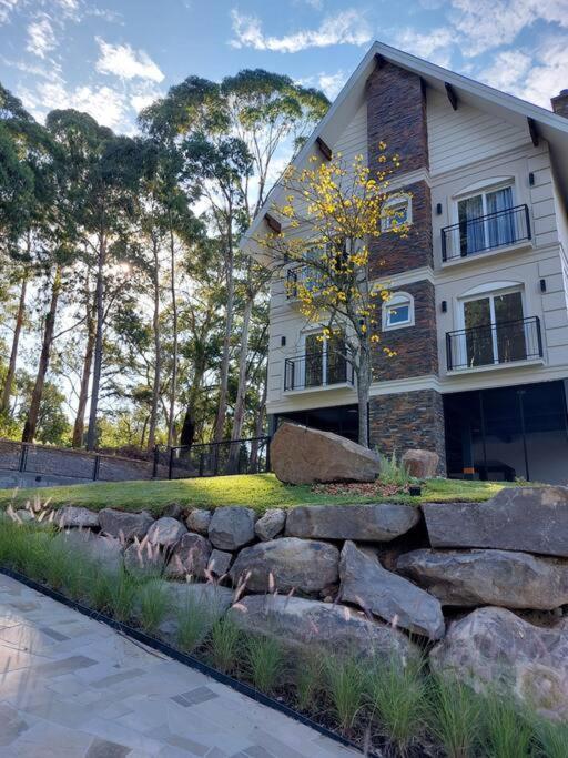 Pervoi Casa Ipe Apartamento Gramado Exterior foto