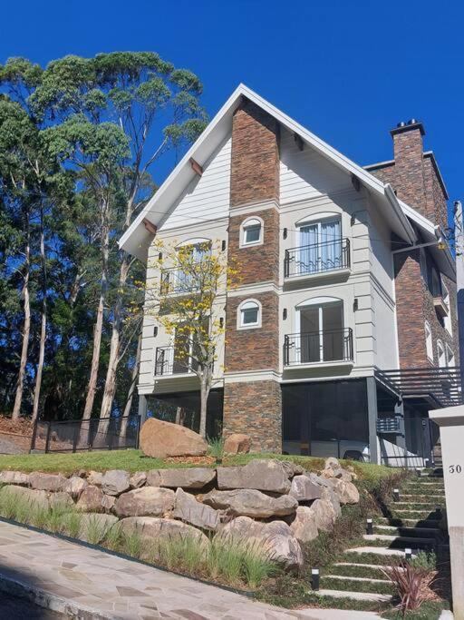 Pervoi Casa Ipe Apartamento Gramado Exterior foto